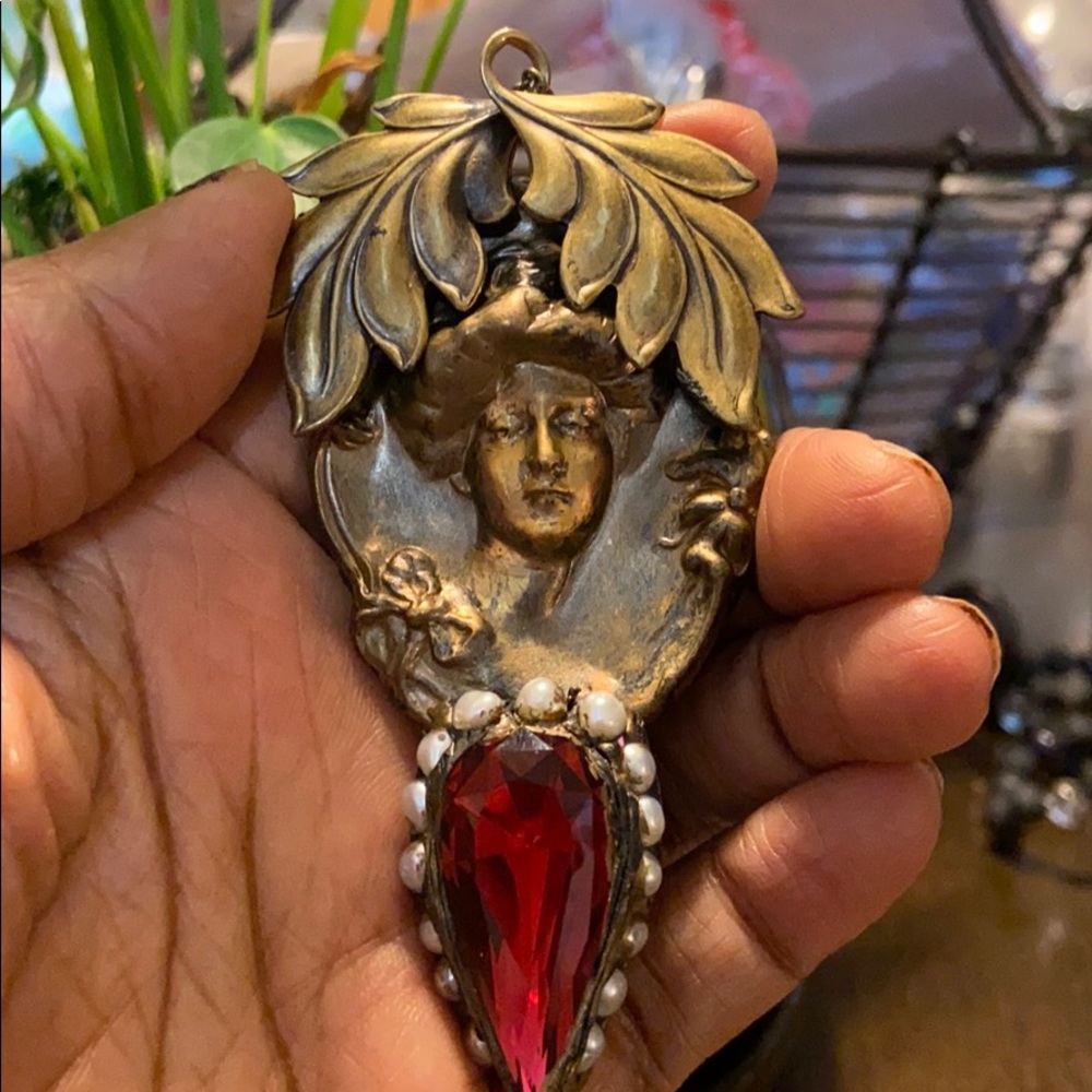 Ruby/Pearl Necklace - Picture 2 of 6
